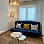 Yoli, Centrico Con Plaza De Garaje Apartment Aviles